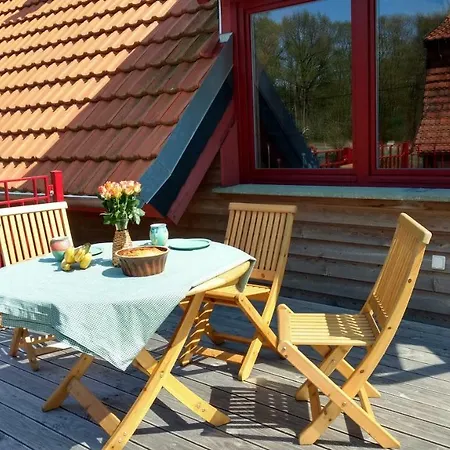 Ziegeleihof Inmitten Von Wiesen Und Waeldern * Degenershausen