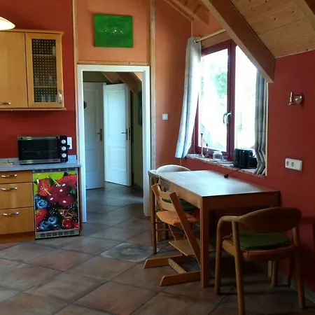 Ziegeleihof Inmitten Von Wiesen Und Waeldern Apartman Degenershausen